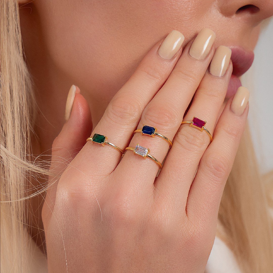 Minimalist Emerald-Cut Gemstone Ring in Gold