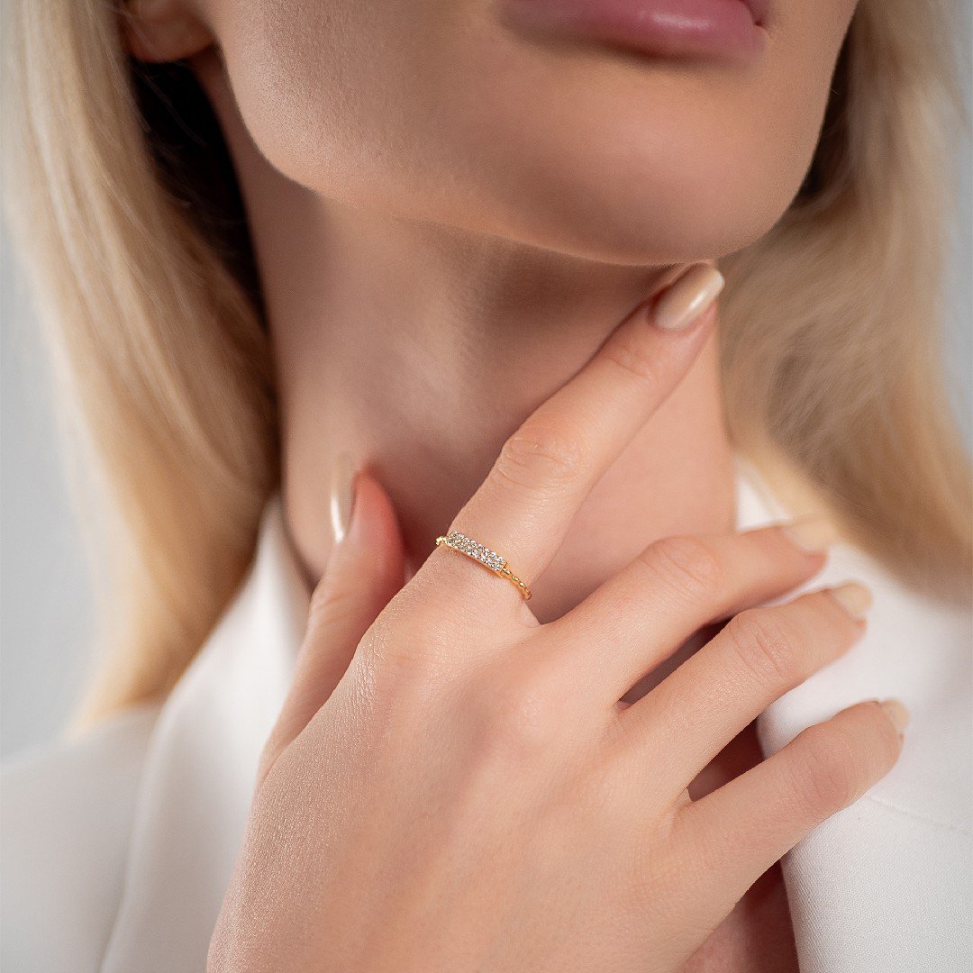 Sparkling Bar Pavé Ring